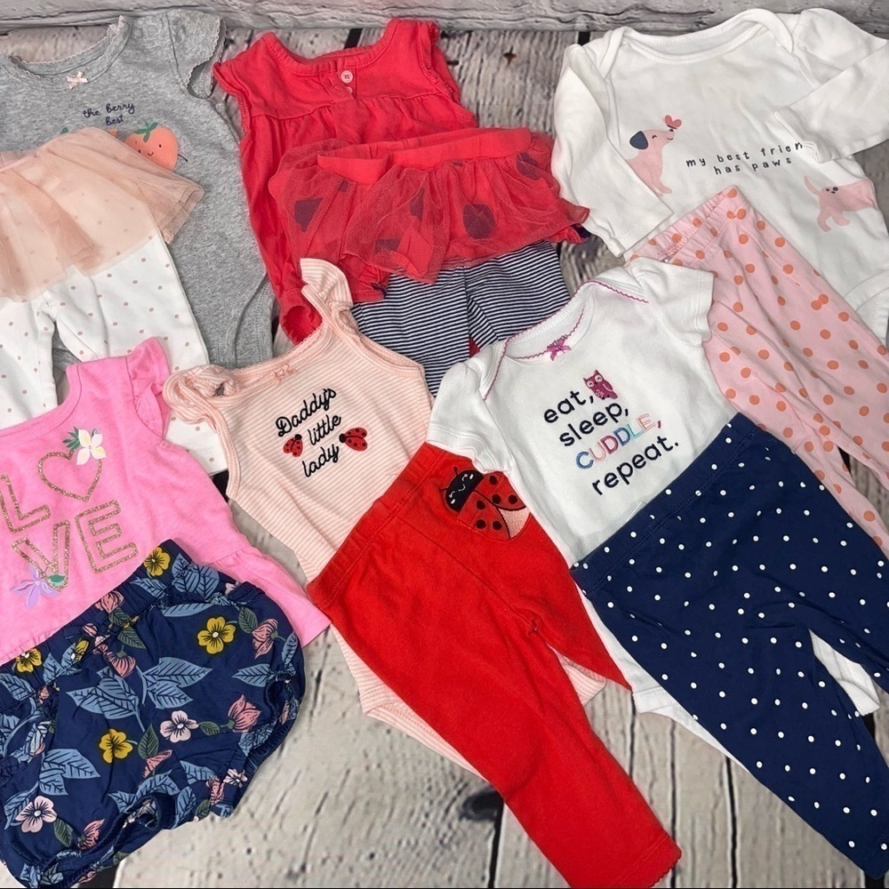 Carters outfit bundle box baby girl 6M - Picture 1 of 7